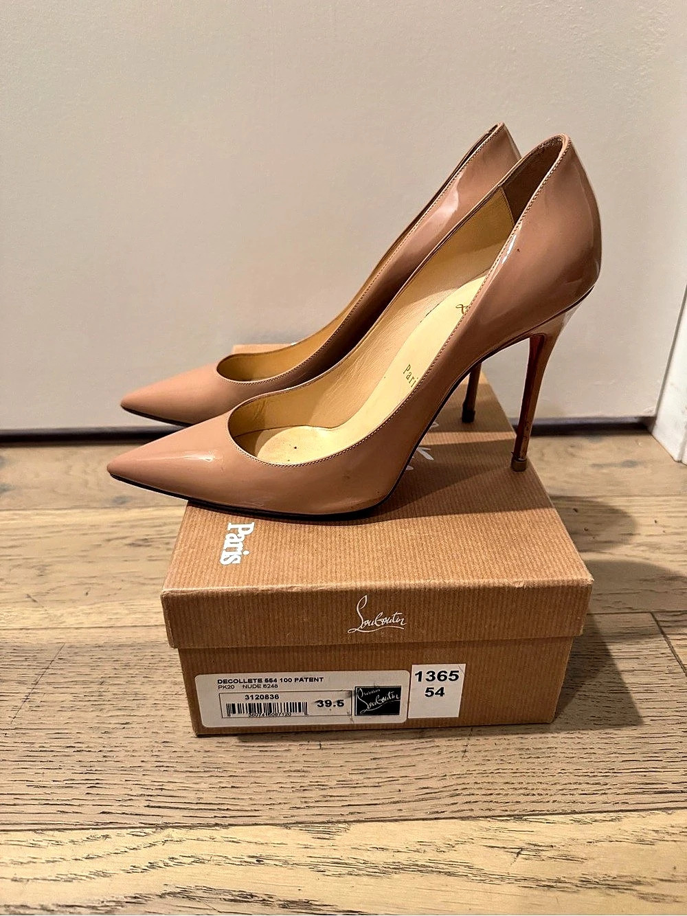 Christian Louboutin Decollete 554 100 Patent Heels Brown EU 39.5